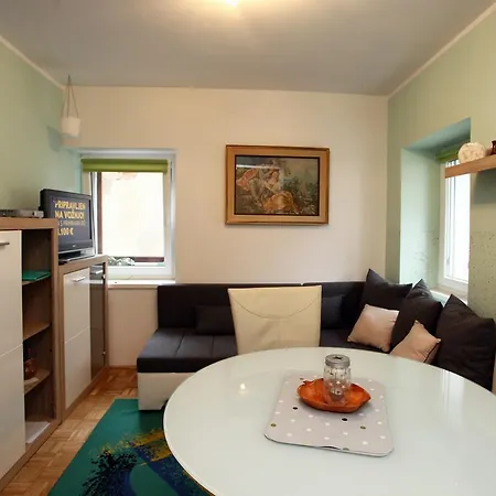One Bedroom Flat In Rl Izola